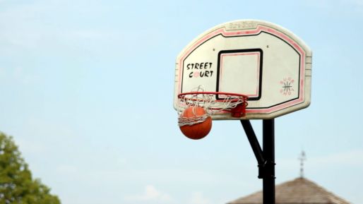 Hotelis Brūveri – Sporta laukums