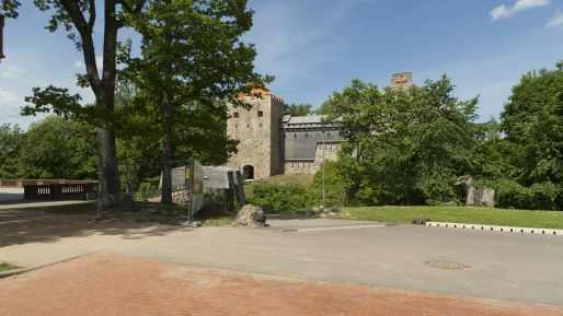Hotelis Brūveri – Siguldas pilsdrupas
